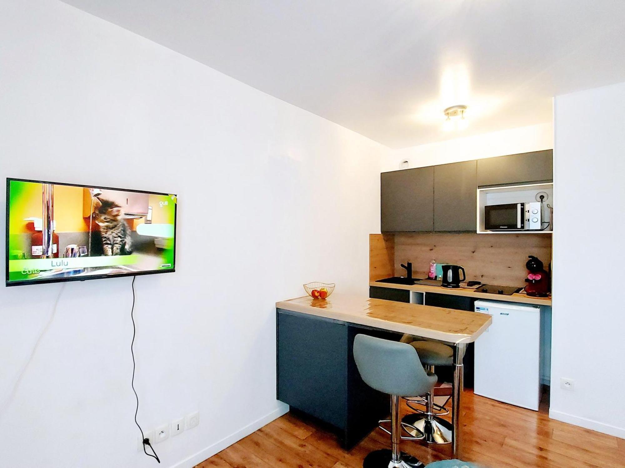 Studio Alpha - 2Min By Train To Disneyland Or 20Min Walk - 5Min Walk To "Val D'Europe" Station Montévrain Exterior foto