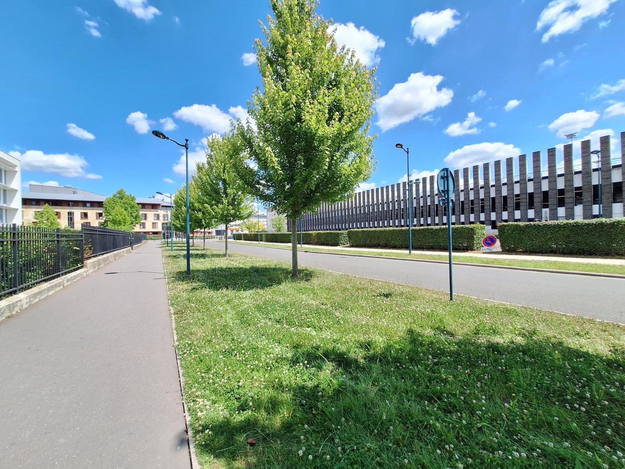 Studio Alpha - 2Min By Train To Disneyland Or 20Min Walk - 5Min Walk To "Val D'Europe" Station Montévrain Exterior foto