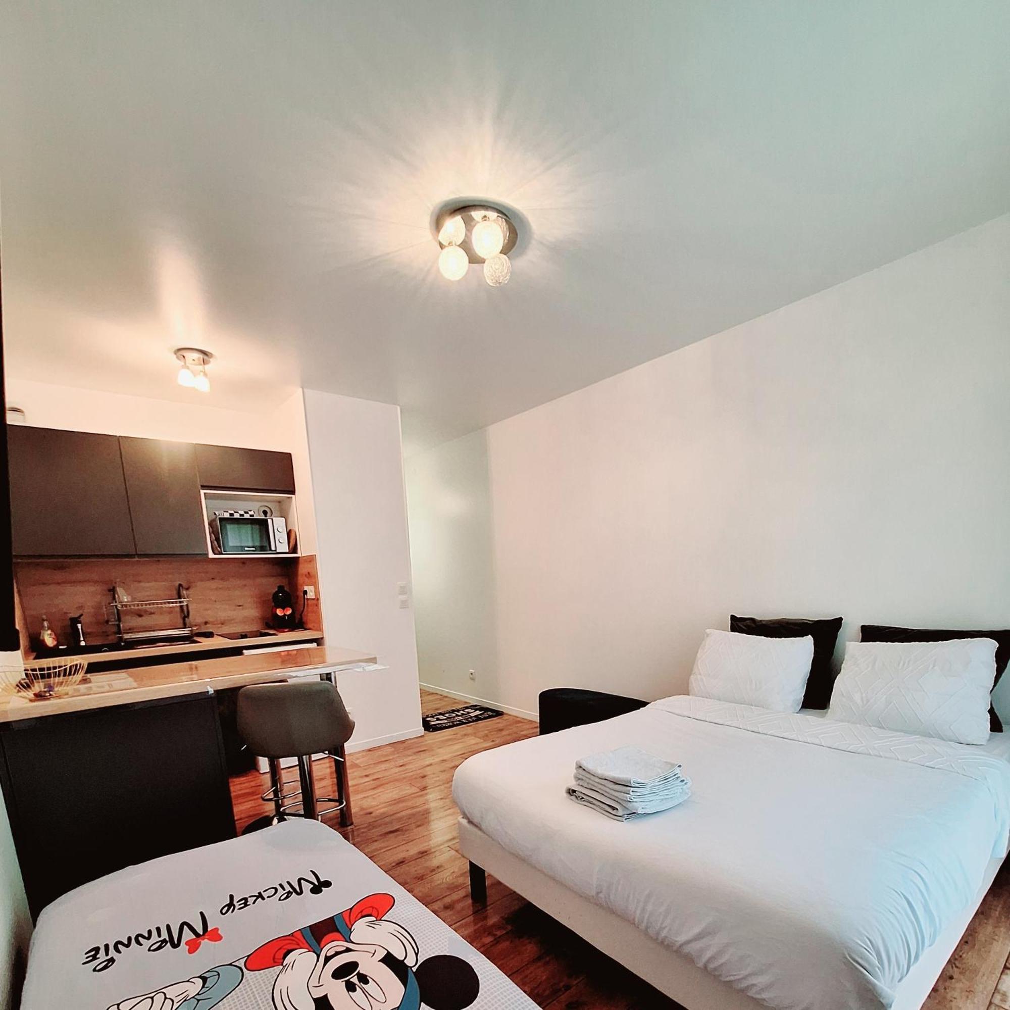 Studio Alpha - 2Min By Train To Disneyland Or 20Min Walk - 5Min Walk To "Val D'Europe" Station Montévrain Exterior foto